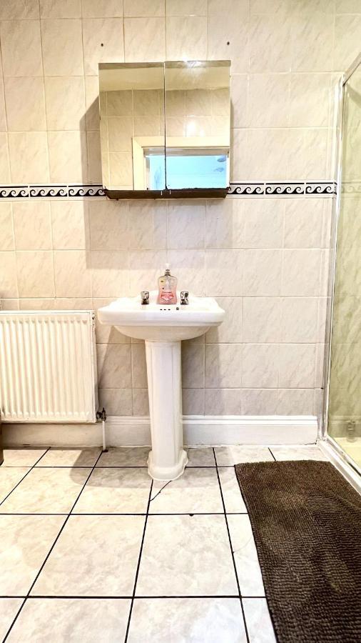 Aldgate Rooms 런던 외부 사진
